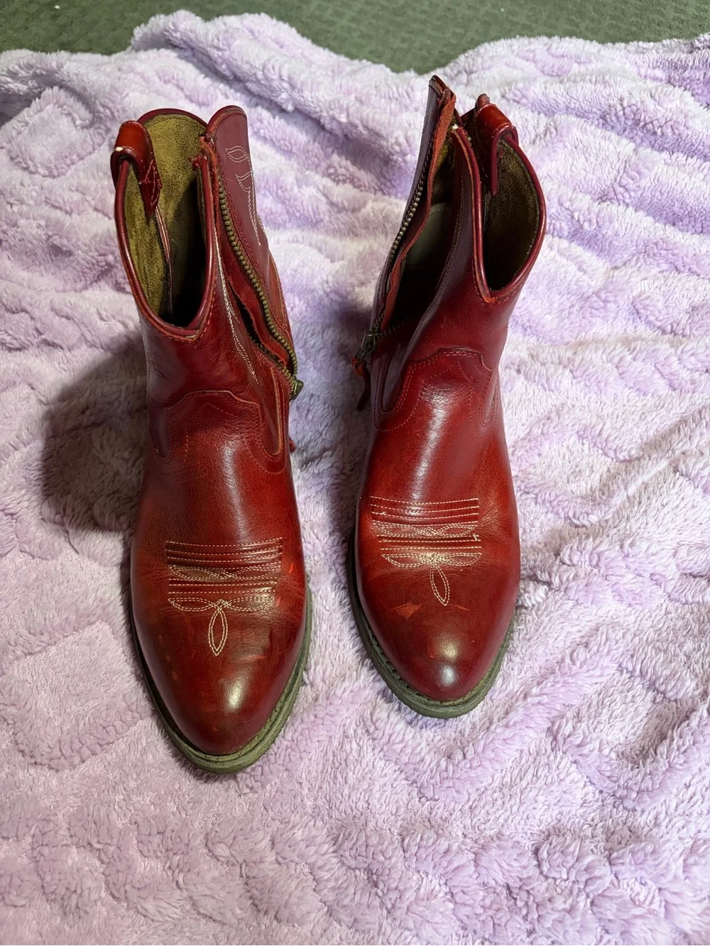 Ariat Burgundy Leather Ankle Booties with Western Stitching